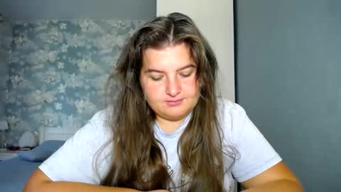 Snapshot of elanis_blair chatting on September 22, 1:42 pm Elanis online show from September 22, 1:42 pm