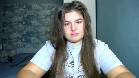 Elanis online show from November 8, 1:05 pm