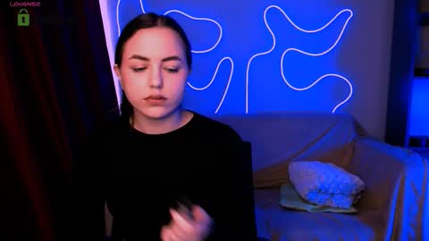 Elara online show from March 22, 11:16 am