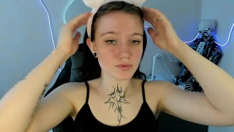 elastikiss online show from April 2, 6:44 am