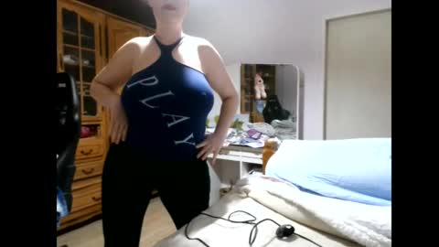 Elbereth online show from June 1, 5:47 pm