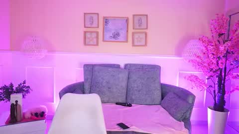 Electra Jones online show from February 24, 11:31 am