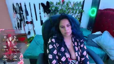 Snapshot of elektra_91 chatting on October 10, 7:57 am elektra online show from October 10, 7:57 am