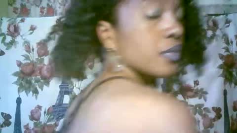 elenah013 online show from April 15, 9:21 am