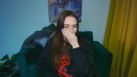 Snapshot of elenaoconar chatting on March 2, 6:37 am elenaoconar online show from March 2, 6:37 am