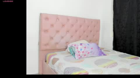 elettra_parisi19 online show from June 22, 8:39 pm