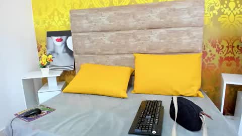 Eliana online show from January 16, 2:29 am