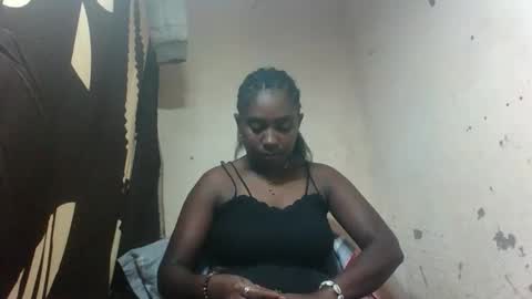 eliannee online show from January 10, 7:02 am