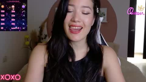 eliiih_ online show from March 12, 4:31 pm