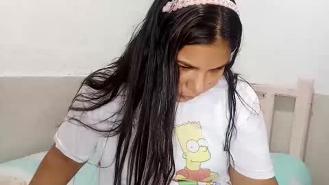 elimendez12 online show from February 21, 1:45 pm