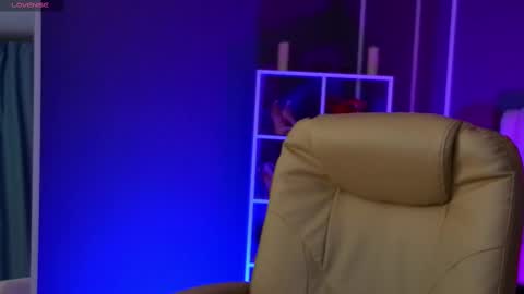 Snapshot of elina_nortas chatting on February 27, 1:16 am Elina online show from February 27, 1:16 am