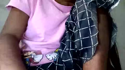 Snapshot of elina_roy03 chatting on October 19, 10:39 am elina_roy03 online show from October 19, 10:39 am