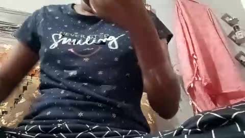 Snapshot of elina_roy03 chatting on October 7, 4:28 am elina_roy03 online show from October 7, 4:28 am