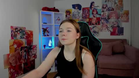 elinavale online show from February 28, 5:18 am