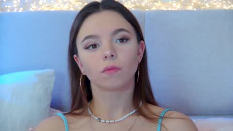 ElisabethDavis online show from January 28, 3:35 pm