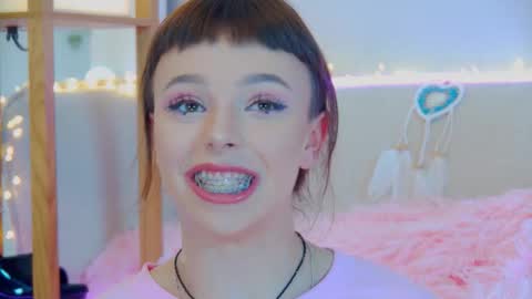 ElisabethDavis online show from September 17, 4:27 pm