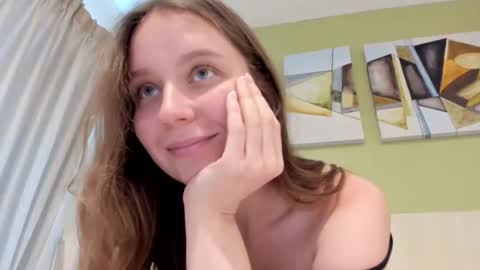 elisadikotti online show from October 13, 8:17 am