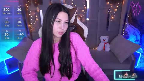 elisevelour online show from February 5, 2:09 pm