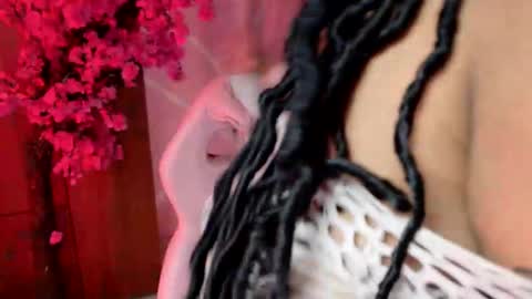 Snapshot of elit_noa chatting on October 10, 8:58 pm elit noa online show from October 10, 8:58 pm