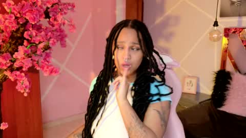 Snapshot of elit_noa chatting on September 29, 8:03 pm elit noa online show from September 29, 8:03 pm