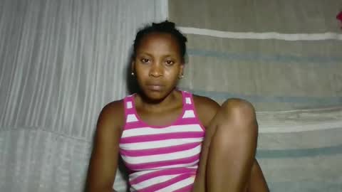 elita12010 online show from March 25, 6:44 pm