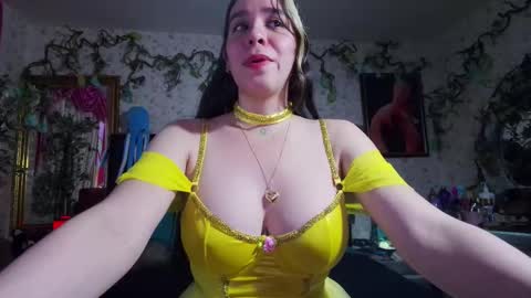 Elizabeth online show from October 17, 8:34 pm