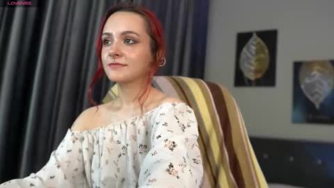 Snapshot of elizabethmilller_ chatting on October 7, 10:47 pm Elizabet online show from October 7, 10:47 pm