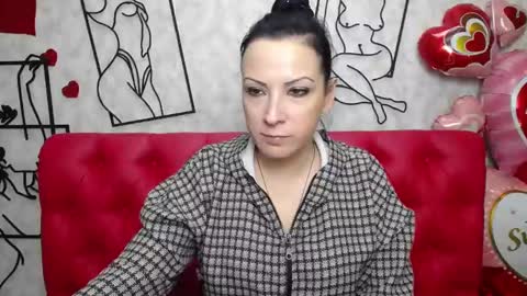 ElizabethSho online show from March 11, 4:19 am