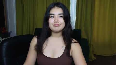 Elizabeth online show from May 12, 11:28 am