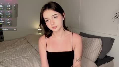 ElizaMeow online show from March 10, 3:49 pm