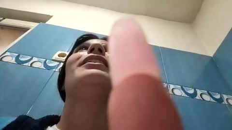 ella521985 online show from April 25, 9:12 pm