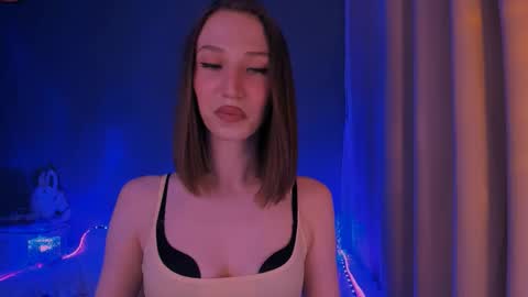 ellaamber online show from March 20, 11:09 pm