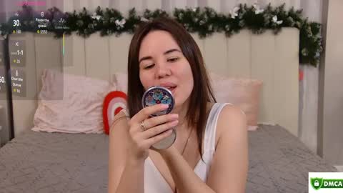 Ella online show from April 7, 4:25 am