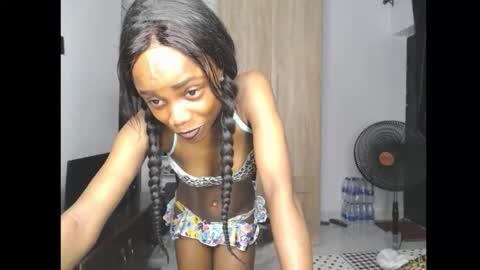 ella online show from March 8, 6:17 am