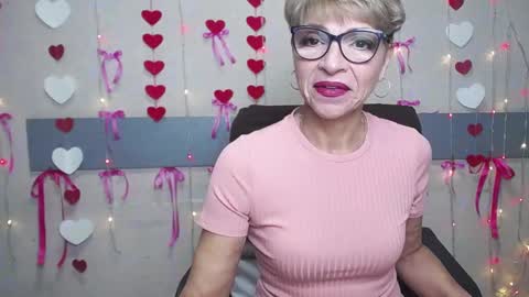 EllaBonito online show from February 7, 6:45 am