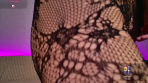 ellacanny online show from March 30, 4:56 am