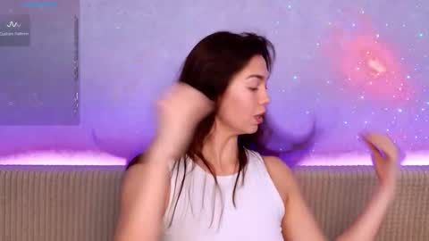 ellacanny online show from January 9, 7:13 am