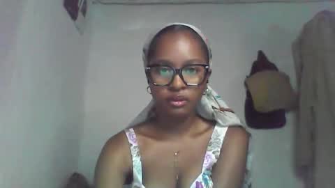 ellah245 online show from February 16, 12:49 pm