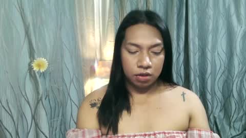 Ellah online show from January 24, 3:34 pm
