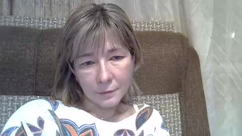 ellajohnsonx online show from December 9, 3:22 pm
