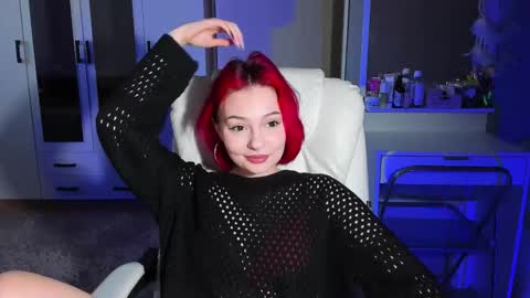 Snapshot of ellales chatting on September 23, 9:29 am ellales online show from September 23, 9:29 am