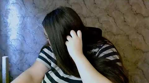 Ellie online show from October 19, 11:23 am