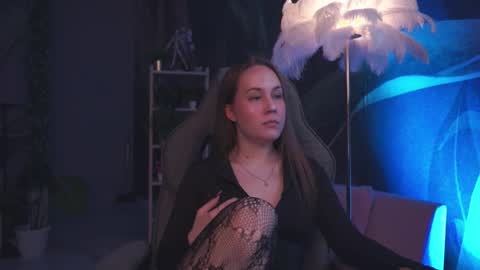 Elin online show from March 13, 2:51 pm