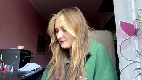 Jenny online show from June 17, 4:36 am