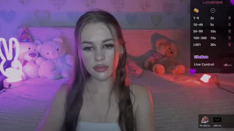 LISA online show from December 14, 8:03 pm