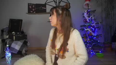 Art Place online show from December 31, 10:01 pm