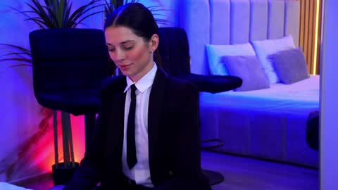 Elly online show from March 26, 11:28 pm