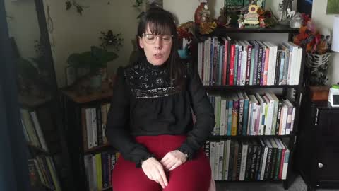 Snapshot of ellynaomi chatting on October 19, 5:04 pm Elly Naomi online show from October 19, 5:04 pm