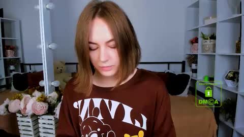 elma_lily online show from November 21, 7:32 am