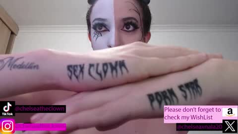 Chelsea  Please help me to reach 100 thumbs up online show from February 4, 2:20 pm